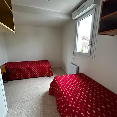 Lumineux Avec Wi-fi A 150m Des Thermes Apartment *